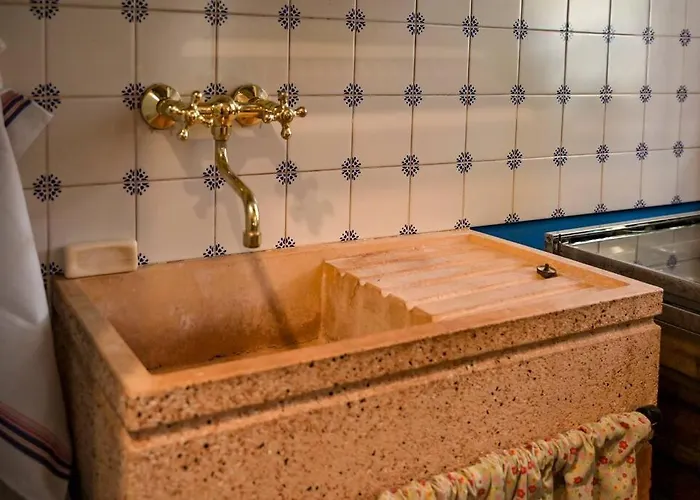 Loft Principe Tommaso - San Salvario. Turin